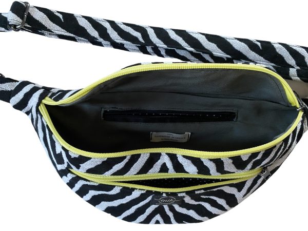 6-ZEBRA SLIM LIME ZIPPER medium