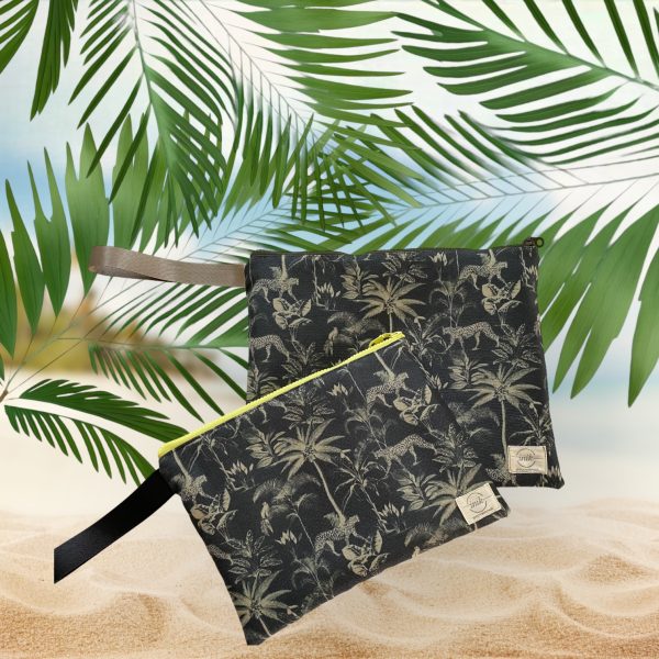 TropicalLeopard_hand_beachbag