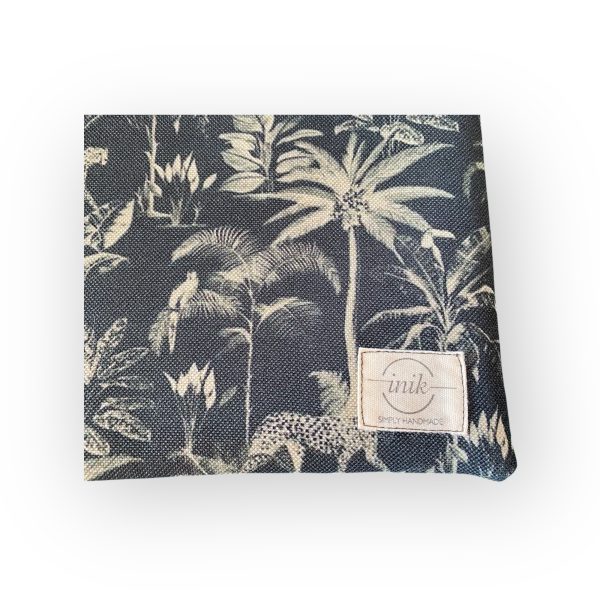 TropicalLeopard_hand_beachbag