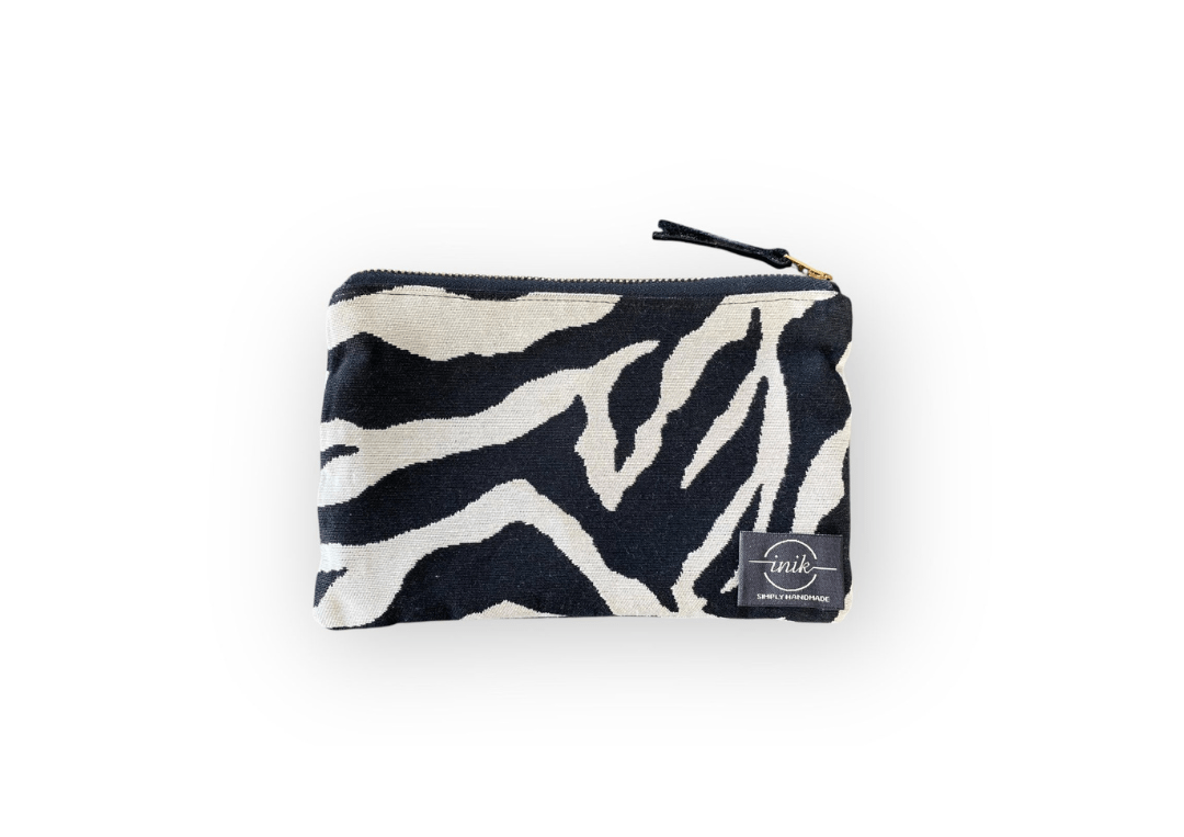 Zebra White M 1 Zebra White M