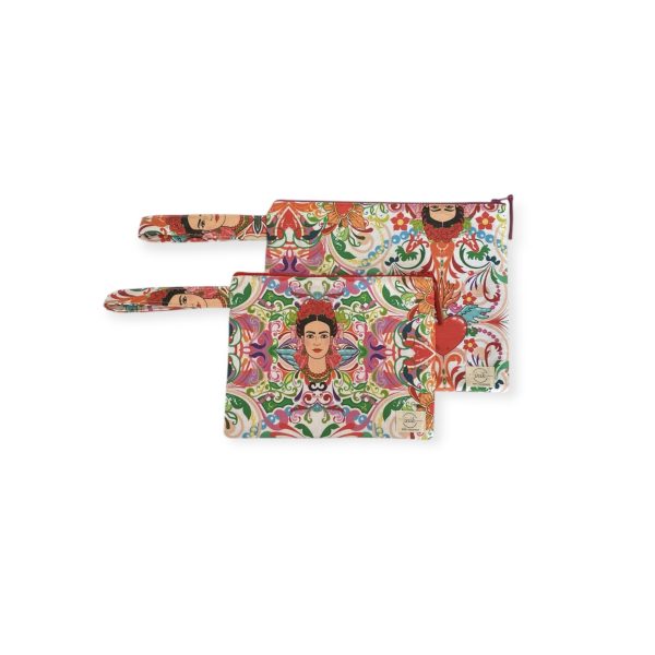 Χειροποίητο νεσεσέρ Frida Kahlo με πολύχρωμο μοτίβο εμπνευσμένο από τη μεξικάνικη τέχνη.