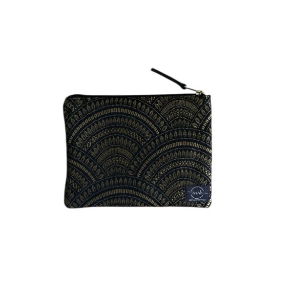 Χειροποίητο pouch XS Anatolia Ethic με μαύρο και χρυσό εθνολογικό μοτίβο – inik.gr.
