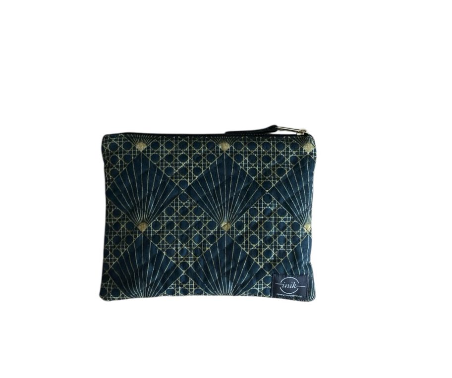 Gold Diamond 1 Χειροποίητο pouch XS Gold Diamond με χρυσό γεωμετρικό μοτίβο σε πράσινο φόντο – inik.gr.